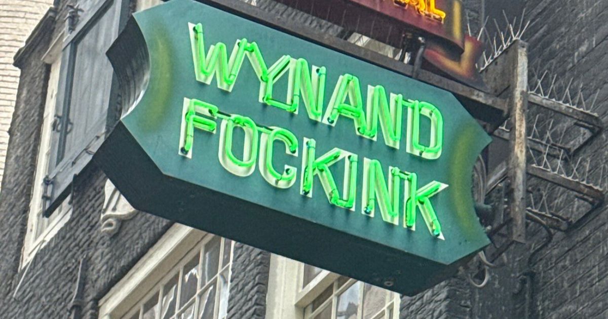 Галерея бизнес-моделей: рюмочная Wynand Fockink
